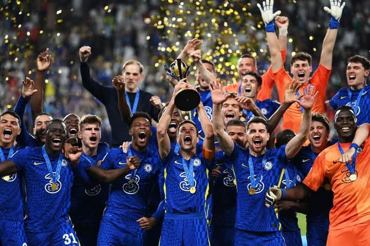 Quá trình hình thành và phát triển của câu lạc bộ Chelsea.